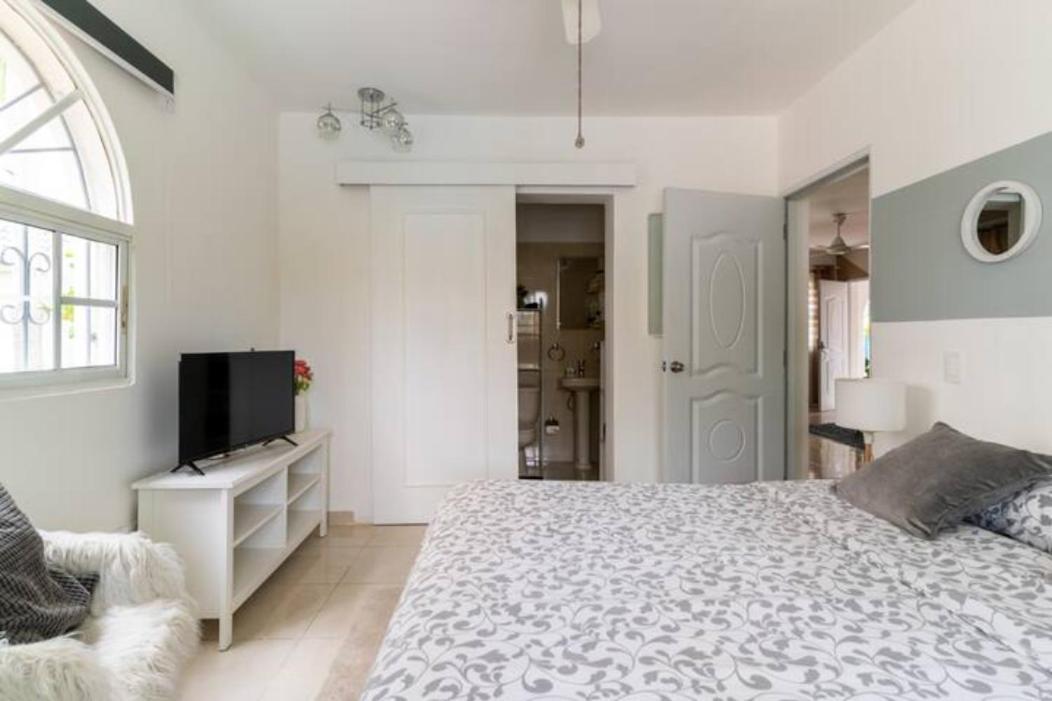Cozy 2 Bdr Condo, With Pool Area And Free Wifi 푼타 카나 외부 사진