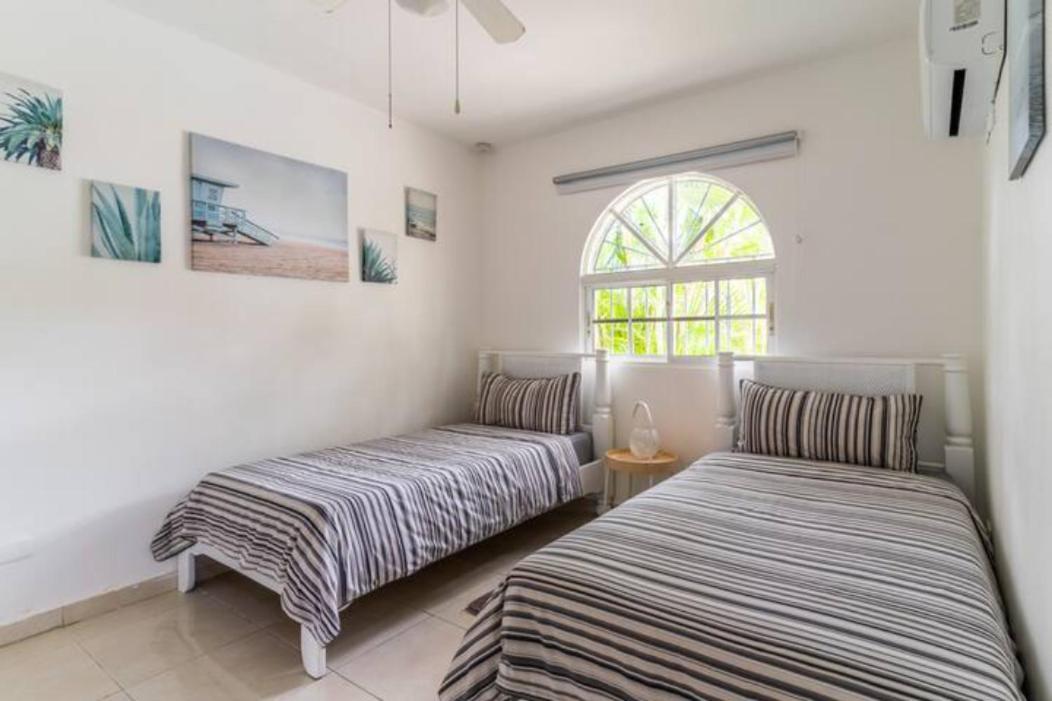 Cozy 2 Bdr Condo, With Pool Area And Free Wifi 푼타 카나 외부 사진