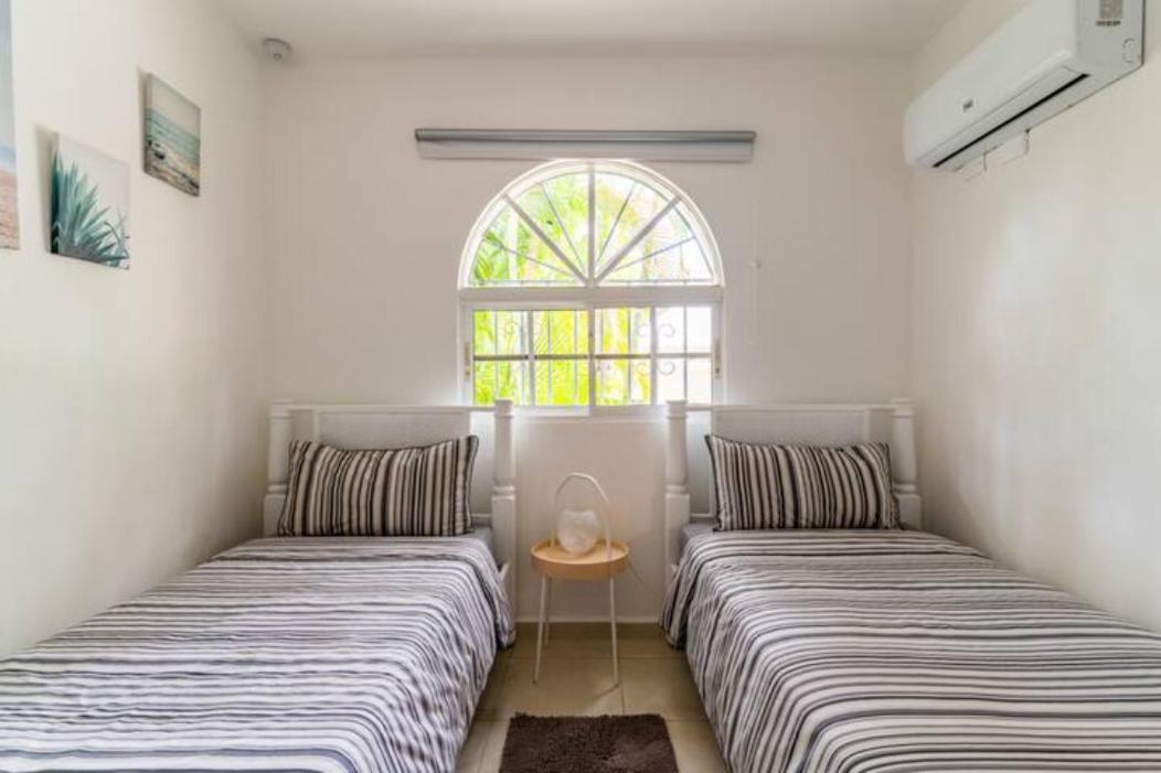 Cozy 2 Bdr Condo, With Pool Area And Free Wifi 푼타 카나 외부 사진